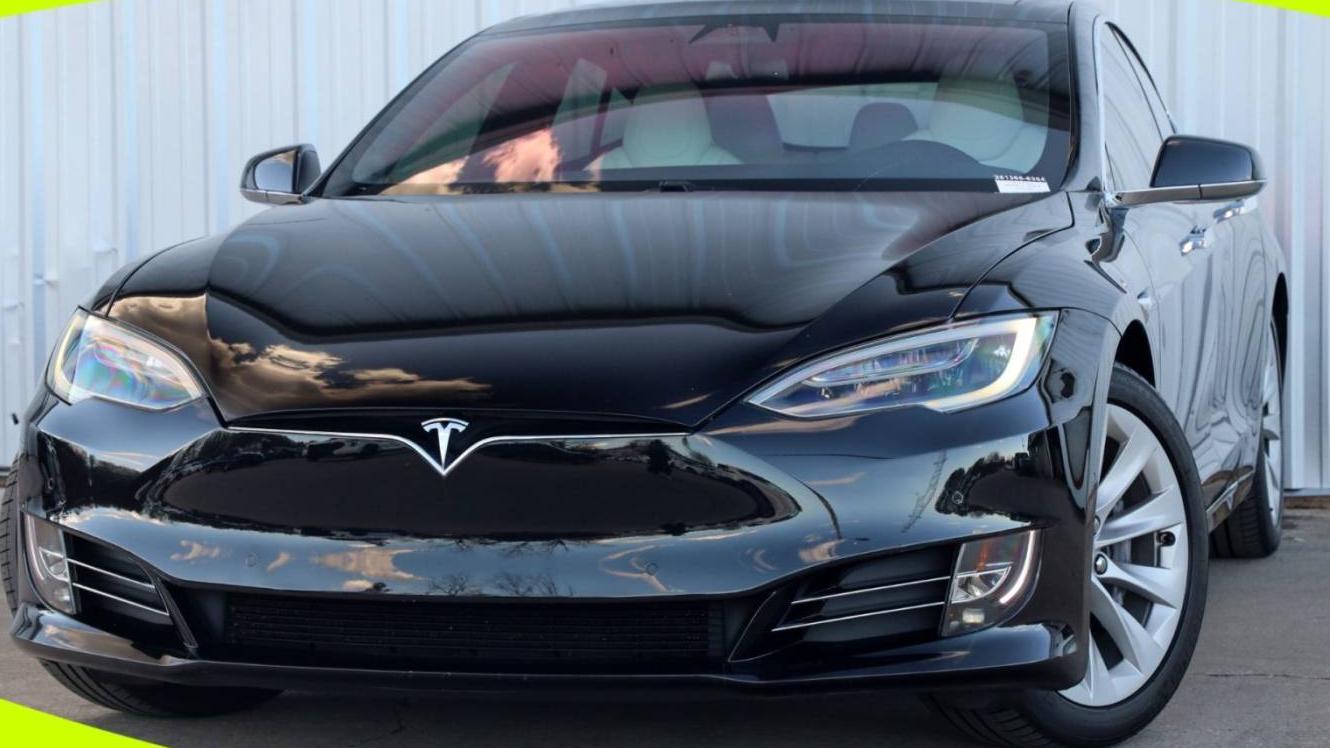 TESLA MODEL S 2018 5YJSA1E24JF261365 image